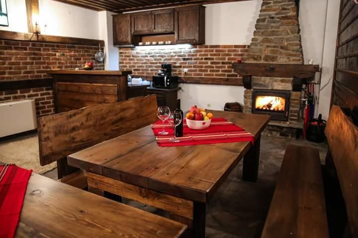Yancheva Guest House Delchevo Luaran gambar
