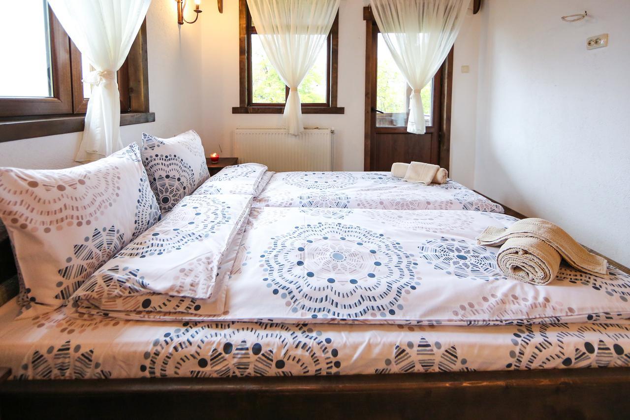 Yancheva Guest House Delchevo Luaran gambar