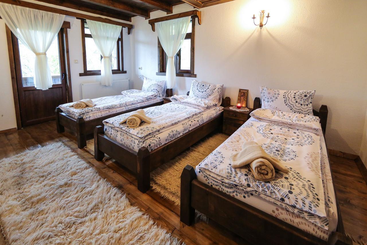 Yancheva Guest House Delchevo Luaran gambar