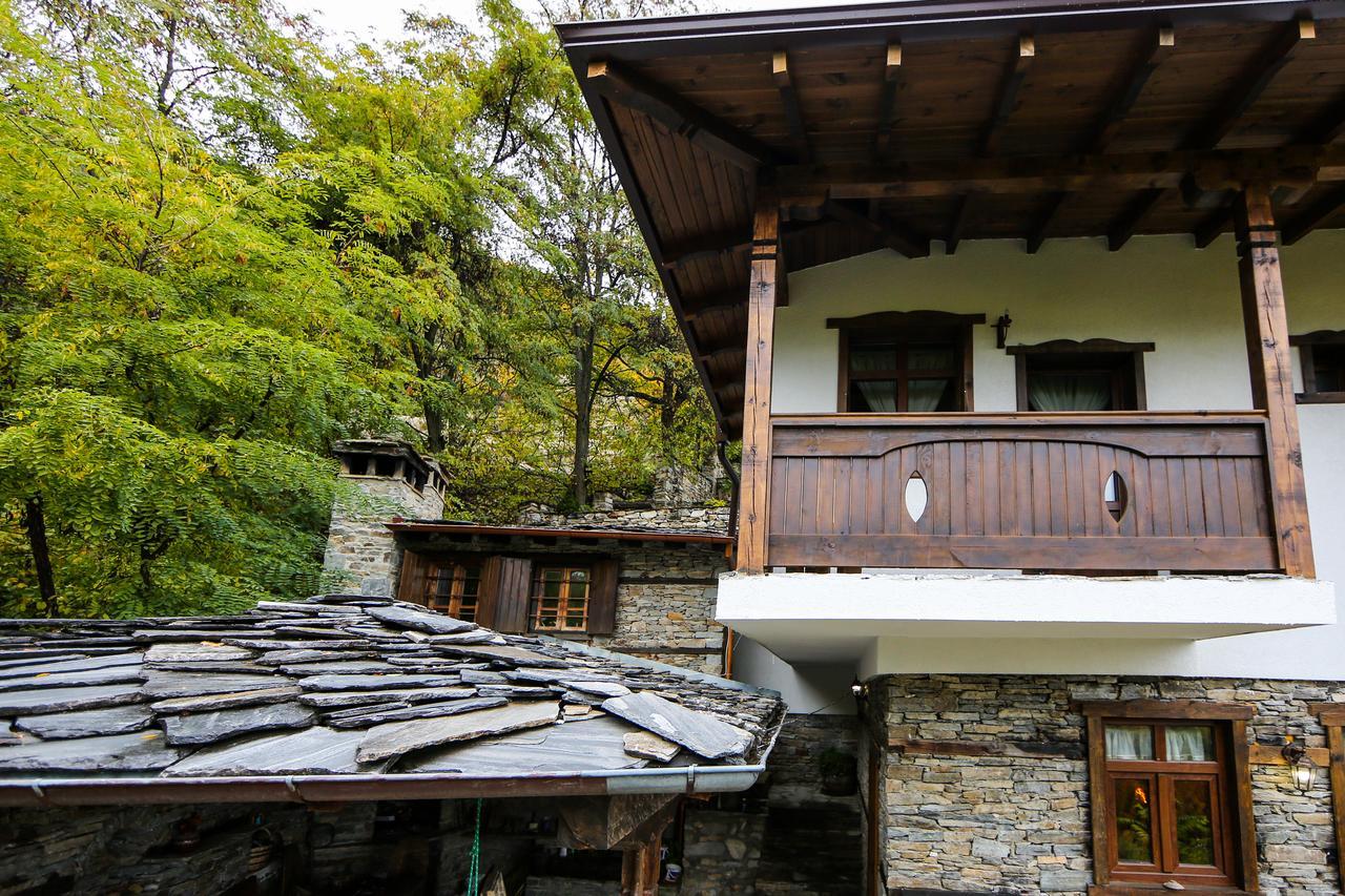 Yancheva Guest House Delchevo Luaran gambar